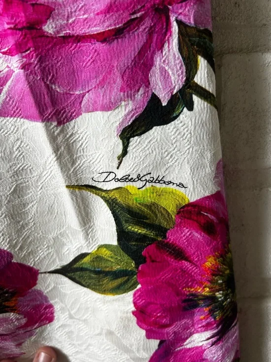 Dolce and Gabbana Peonies Jacquard Single-Breasted Jacket and pantsuit - Picture 10 of 14